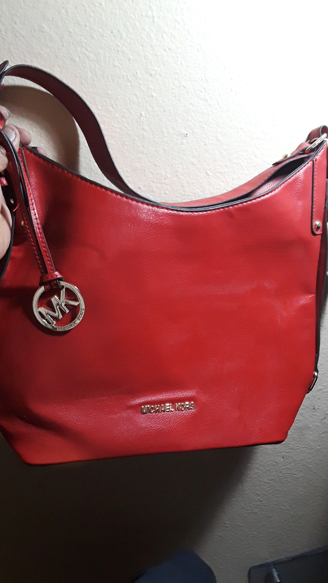 Michael kors hobo bag yes its real .never {url removed}. she didnt like the color 150 obo