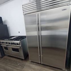 Viking stove 48 inches and zub zero 48 inches stainless  great condition warranty  both item $5250..warranty  6 month store,,301 Saundview Ave Bronx N