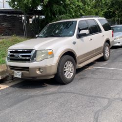 2012 Ford Expedition