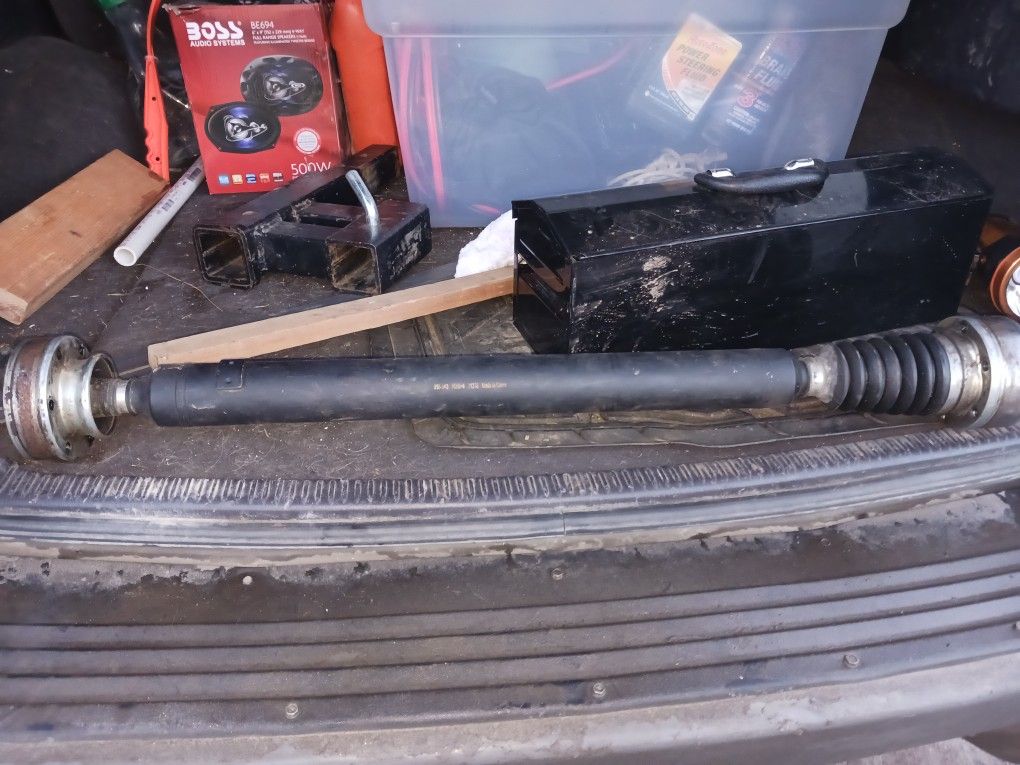 99 Jeep Cherokee Front Drive Shaft