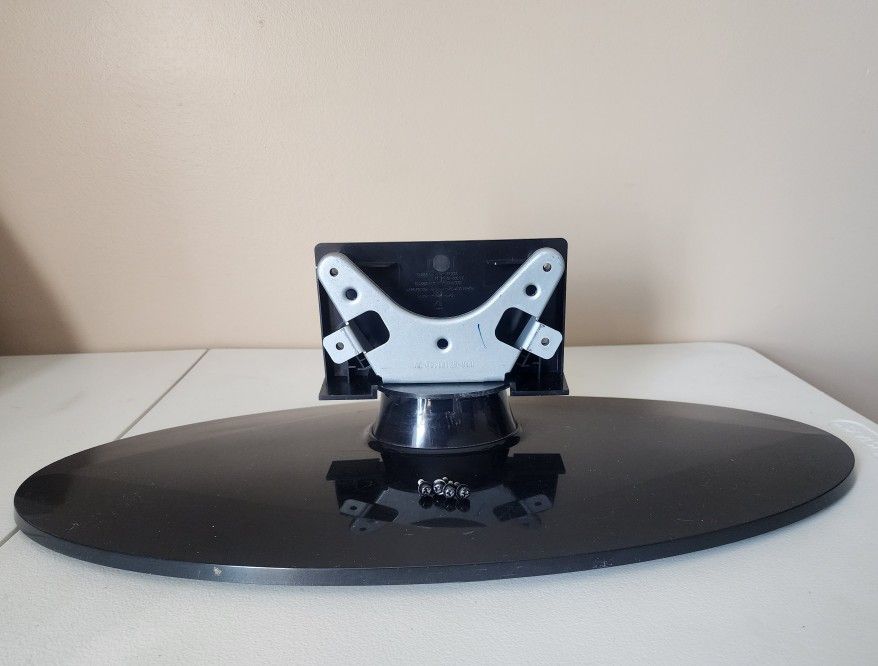 TV Stand Base Mount For Insignia LCD TV Modelo NS-L37Q-10A Pedestal With Screws