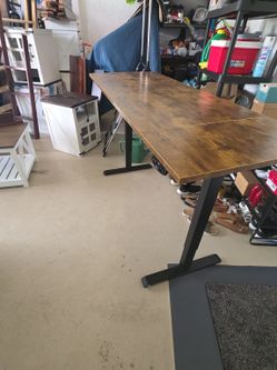 Adjustable Table