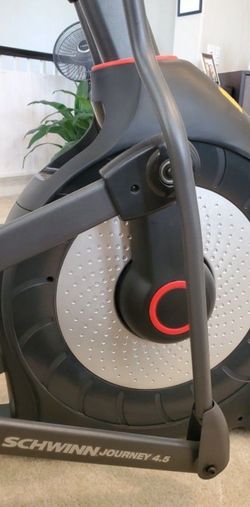Schwinn Journey 4.5 Elliptical