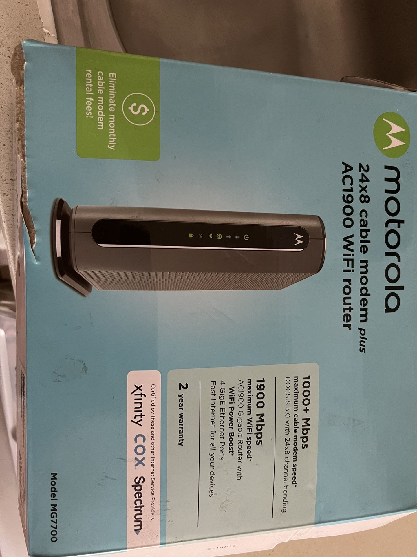 Motorola Cable Modem Plus Wi-Fi Router