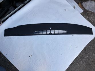 07-13 Cadillac Escalade Chevy Silverado GMC Sierra 1500 2500 3500 Defrost Dash Vent Cover Overlay w/Grille