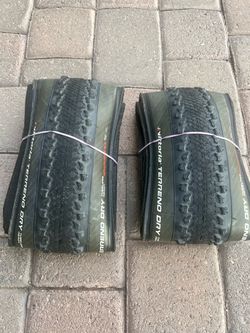 Vittoria Terreno Tubeless Gravel Tires 29x2.1