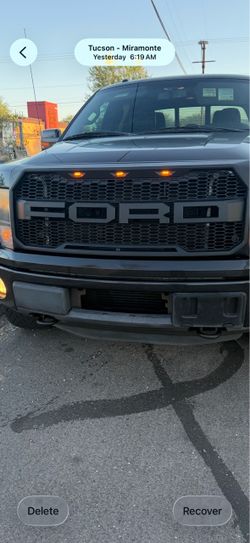 Ford grille
