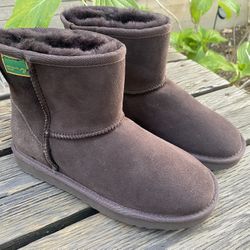 Ugg Boots Men’6 Women’s 7