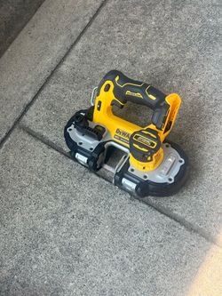 DEWALT 20-Volt MAX 3-3/8 in. Cordless Brushless Bandsaw (Tool-Only) $220