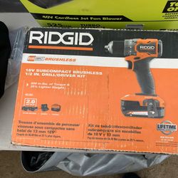 Rigid 18 Volt 1/2 Drill Combo Kit