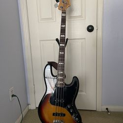 2008 Fender Classic 70’s Jazz Bass w/ Upgrades!