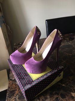 HIGH HEELS