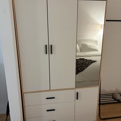 Spacious Standing Wardrobe