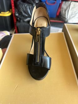 Michael Kors girl Heels size 6