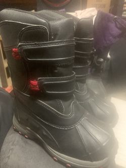 snow boots