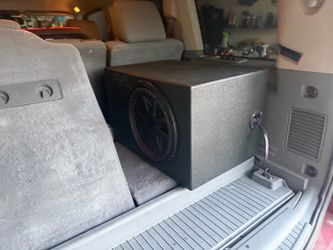 12 in kicker comp vr sub
