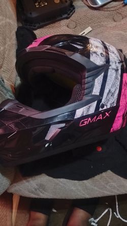 Gently used GMAX MX-46Y Youth Helmet