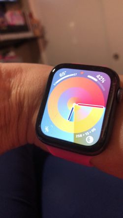 Apple Watch Series 4  44 Firm On The Price Comes With The Charger And Extra Bands