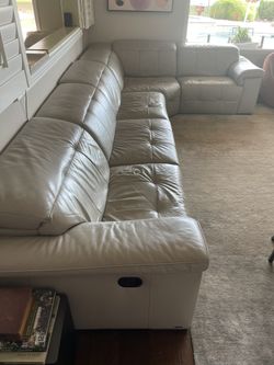 Natuzzi 5 Piece Sectional Couch Light Grey 13.5’ X 8’