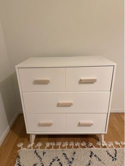 Babyletto Scoot Nursery Dresser (No Changing Tray)