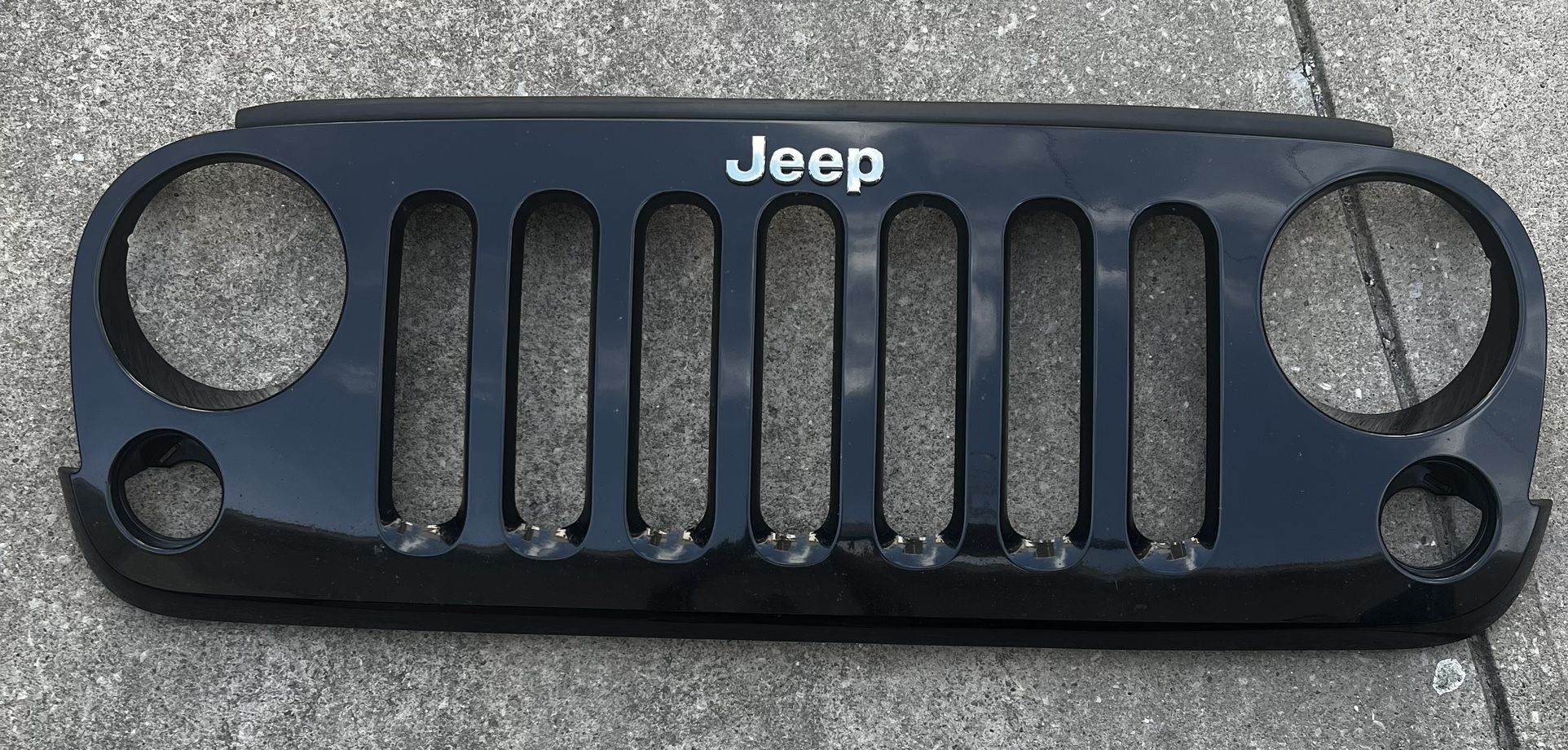 Jeep Grill