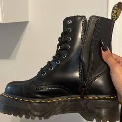 Jadon Boot Smooth Leather Platforms 