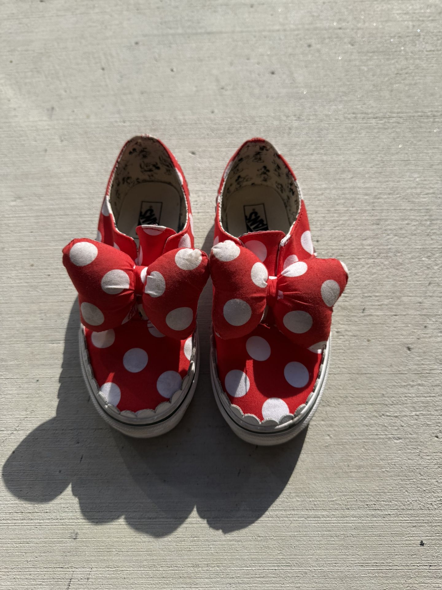 Vans Disney Minnie Mouse Classic Slip Ons