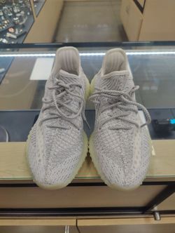 Adidas yeezy size 9 men