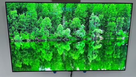 Samsung Q90 65” QLED 4K Smart TV – Excellent for Gaming & Movies