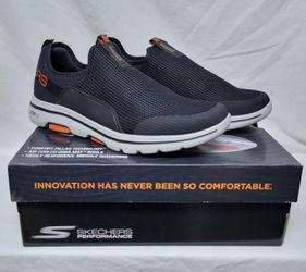 Men's New Skechers-- Size 12.5
