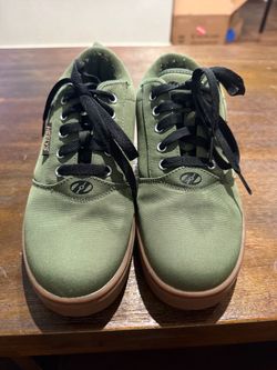 Size 7 Heely’s