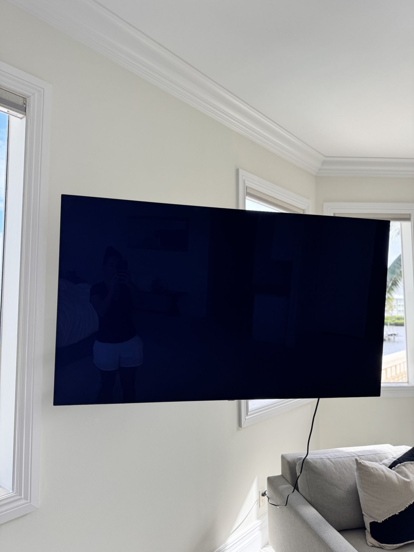 Sony 65’ TV