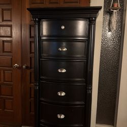 Wood Dresser