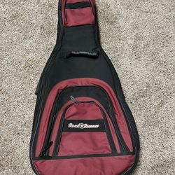 Road Runner padded gig bag for electric guitars in Great Condition 