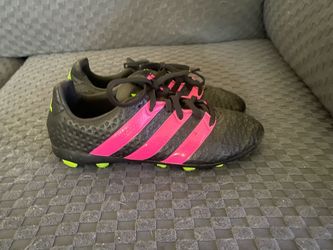 Adidas kids cleats size 2.5