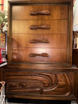 Gorgeous Mid Century Pulaski Dresser