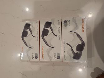 New AI Glasses. Each pair has a camera, real-time translation, and an AI voice assistant. Made with eco-friendly PC1414 material. It has HD Intelligen