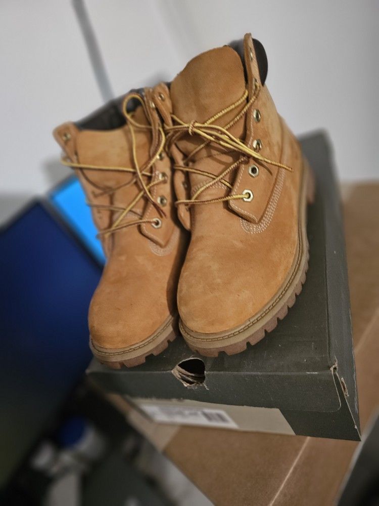 Men's Wheat Timberland® Classic 6-Inch Waterproof Boot