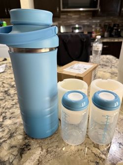 Momcozy breast milk cooler 22oz
