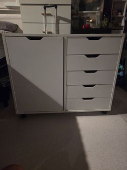 White dresser