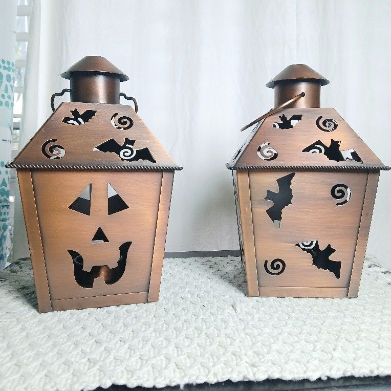 Hallmark Halloween Tea Light Candle Lantern Bronze Metal Bats Jack-O-Lantern