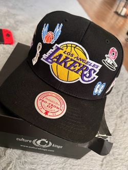 25$ lakers doodle hat