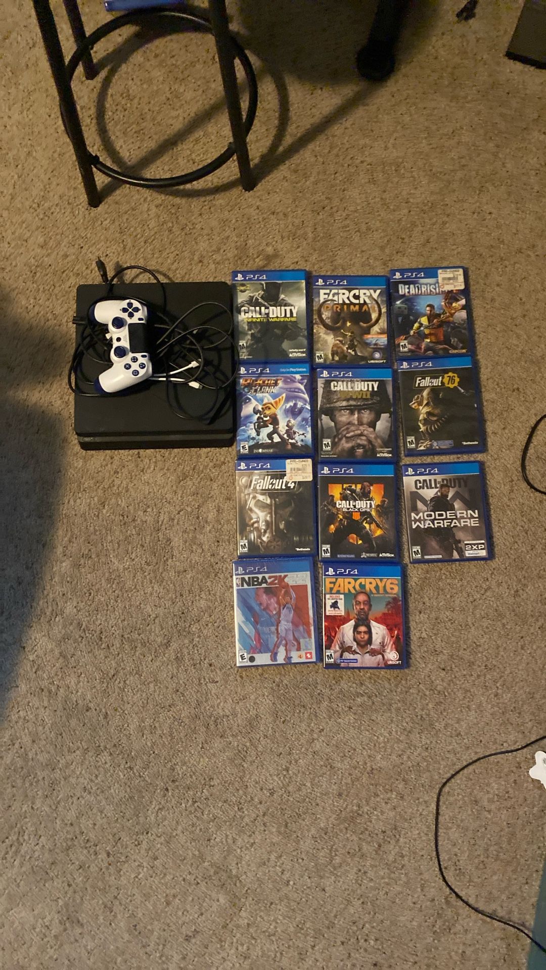 PS4 Slim With 1t Extended Storage