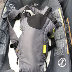 Infantino Baby Carrier