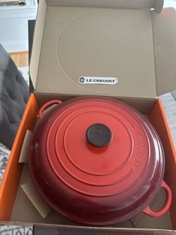 Le Creuset Braiser 3.5 qt Cast Iron With Box Recipe Everything 