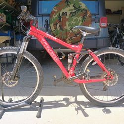 Trek Fuel EX 6 Mountain Bike 
