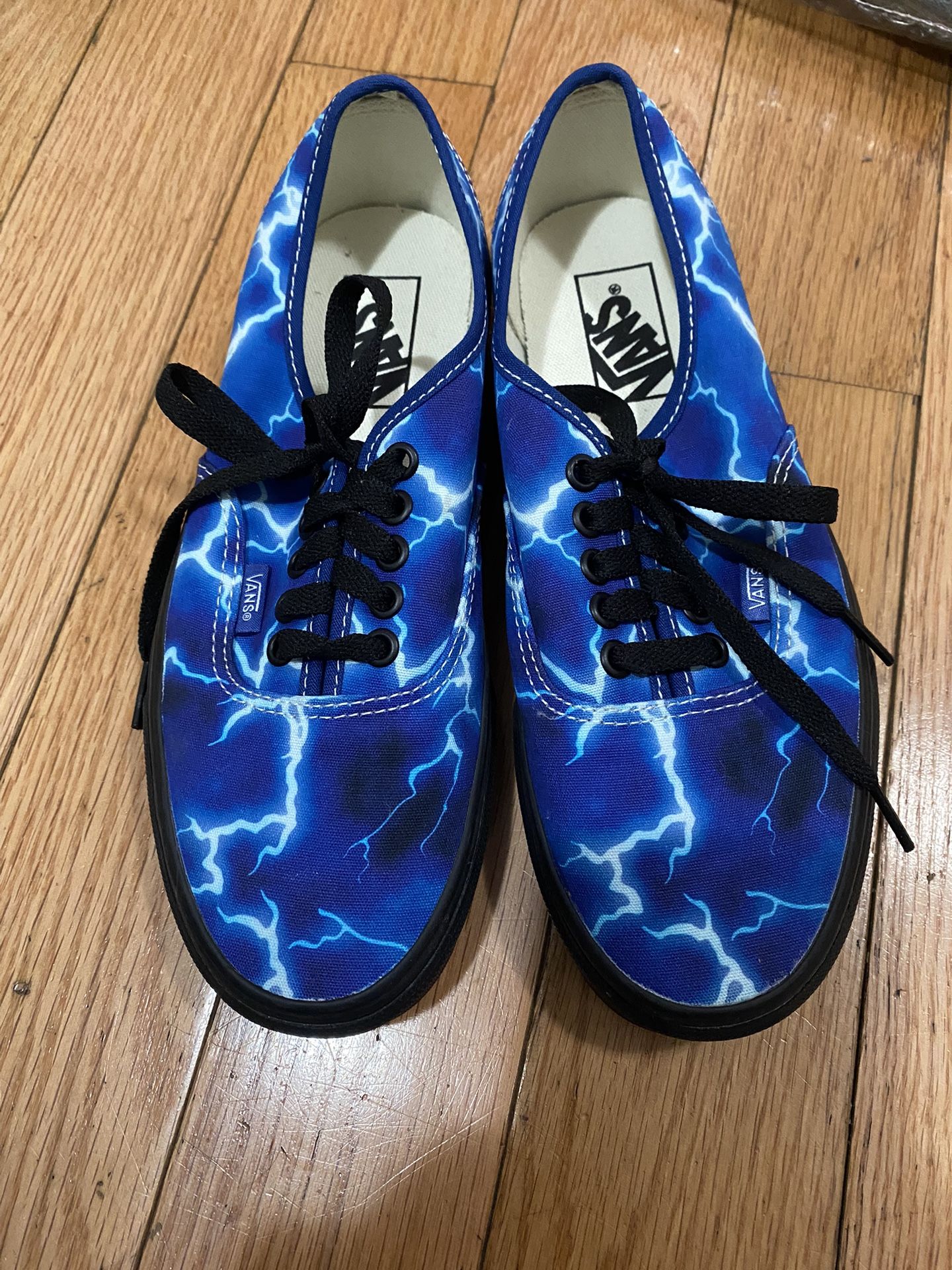 Vans Unisex Shoes (Men 6.5, Women 8)