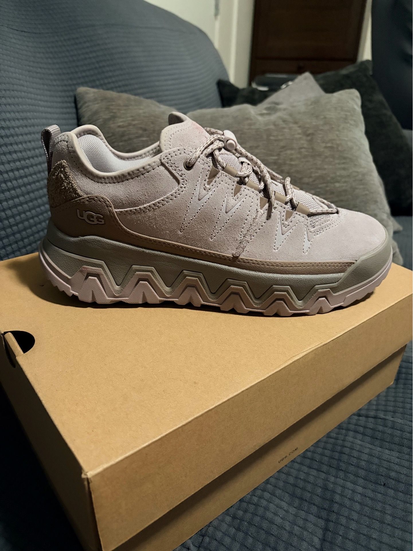 Size 8 UGG SHOES