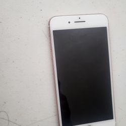 Apple iPhone 7 plus 128 GB UNLOCKED. COLOR GOLD https://offerup.com/redirect/?o=Uk9TRS5XT1JL VERY WELL.PERFECT CONDITION. 