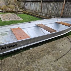 12' Starcraft Aluminum Boat